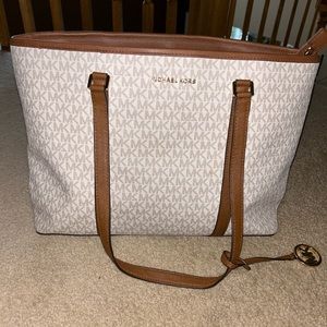 Micheal Kors large tote bag